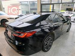 تۆیۆتا کامری